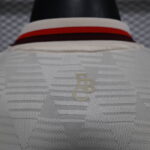 Camiseta Bayern Munich tercera equipacion version jugador 2025 cuello anterior