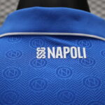 Camiseta Napoli primera equipacion versión jugador 2025 cuello anterior