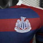 Camiseta Newcastle United visitante versión jugador 2025 escudo