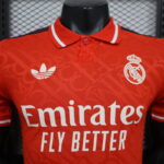Camiseta Real Madrid edicion especial Rojo versión jugador 2025 cuello