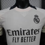 Camiseta Real Madrid edición especial versión jugador 2025 cuello