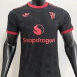 Camiseta-de-entrenamiento-manchester-united-version-jugador-2024-2025