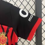 Conjunto Mallorca primera equipacion Niño kids 2025 manga