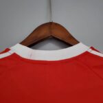 Camiseta Retro Bayern Munich Local 2000-2001 cuello anterior.