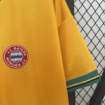Camiseta Retro Bayern Munich segunda equipacion 1993-1995 escudo mang