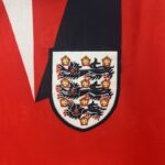 Camiseta Retro Inglaterra visitante 1992 escudo