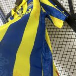 Camiseta Retro Las Palmas visitante 1997-1998 lateral