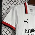 Conjunto Niño AC Milan segunda visitante 2025 manga