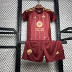 Conjunto Niño AS Roma local 2025