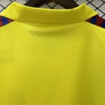 Camiseta Retro FC Barcelona visitante 1982-1984 cuello anterior