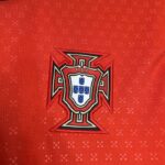 Camiseta Selección Portugal Local 2025-2026 escudo