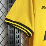 Camiseta Wolverhampton Local 2024-2025 manga frontal