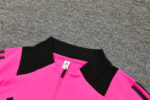Conjunto de Buzo Real Madrid Rosa 2024-2025 cuello
