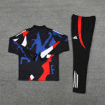 Conjunto de buzo Manchester United 2024-2025 dorsal post