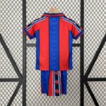 Conjunto-niño-barcelona-primera-equipacion-retro-1995-1997-parte-trasera
