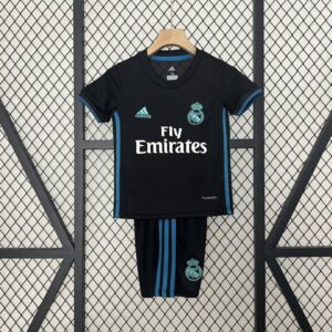 conjunto-niño-real-madrid-segunda-equipacion-retro-2017-2018