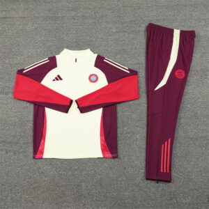 Chandal Bayern Munich Crema 2024-2025 post