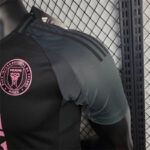 camiseta-inter-miami-segunda-equipacion-version-jugador-2025-2026-hombro