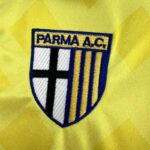 camiseta-parma-segunda-equipacion-retro-1995-1997-escudo