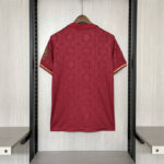 camiseta-bayern-de-munich-125-aniversario-rojo-2025-2026-parte-trasera