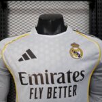 camiseta-real-madrid-primera-equipacion-2025-2026-pecho