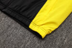 chandal-borussia-dortmund-capucha-2023-2024-pretina
