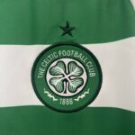 camiseta-celtic-fc-primera-equipacion-2024-2025-escudo