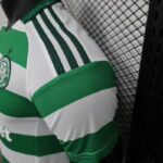 camiseta-celtic-fc-primera-equipacion-version-jugador-2024-2025-puño
