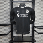camiseta-liverpool-Goalkeeper-version-jugador-2025-2026
