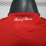 camiseta-manchester-united-primera-equipacion-version-jugador-2025-2026-dorsal-trasero