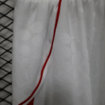 pantalon-corto-arsenal-primera-equipacion-2025-2026-lateral