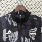 Cortaviento-Reversible-Arsenal-Verde-Negro-2024-2025-pecho-negro