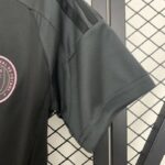 camiseta-inter-miami-segunda-equipacion-mujer-2025-2026-puño