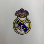camiseta-real-madrid-primera-equipacion-mujer-2025-2026-escudo