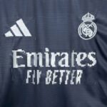 camiseta-real-madrid-segunda-equipacion-manga-larga-2025-2026-pecho