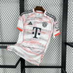 camiseta-bayern-de-munich-segunda-equipacion-muller-2025-2026