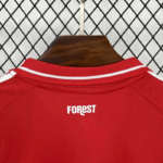 camiseta-nottingham-forest-primera-equipacion-2025-2026-cuello-trasero