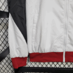 chaqueta-cortaviento-liverpool-2025-2026-puño