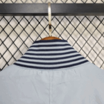 chaqueta-cortaviento-tottenham-2025-2026-cuello-trasero