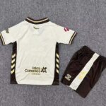 conjunto-niño-palmas-tercera-equipacion-2025-2026-parte-trasera