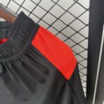 pantalon-corto-ac-milan-primera-equipacion-2025-2026-lateral