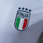 camiseta-italia-segunda-equipacion-version-jugador-2025-2026-escudo
