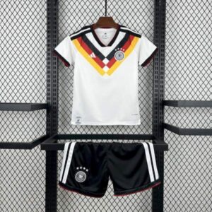 conjunto-niño-alemania-primera-equipacion-2025-2026
