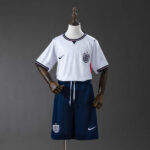 conjunto-niño-inglaterra-primera-equipacion-mundial-2026