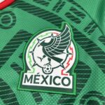 camiseta-mexico-primera-equipacion-manga-larga-mundial-2026-escudo