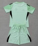 conjunto-niño-real-madrid-verde-2025-2026-parte-trasera