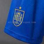 pantalon-corto-españa-primera-equipacion-mundial-2026-escudo