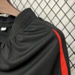 pantalon-corto-feyenoord-primera-equipacion-2025-2026-lateral