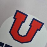 camiseta-U-de-chile-Retro-segunda-equipacion-1996-escudo