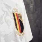 camiseta-belgica-segunda-equipacion-retro-2020-escudo